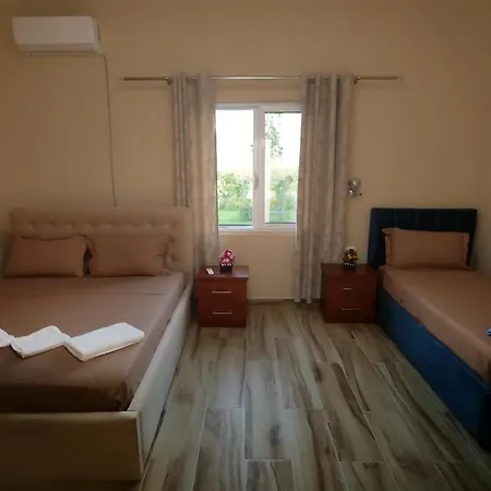 Hanna & Solei Ξενοδοχείο Μπεράτ