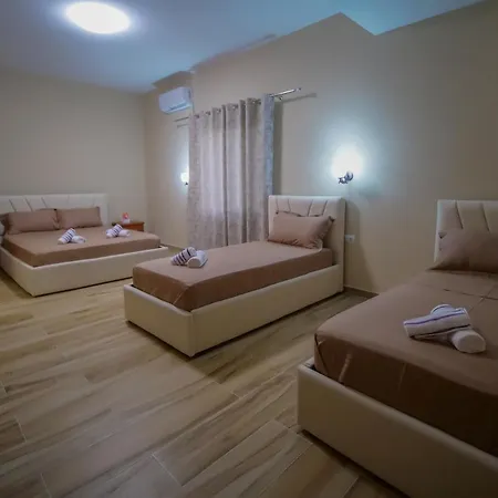 Hanna & Solei 3* בראט