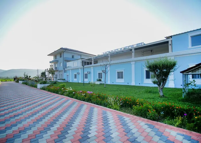 Hanna & Solei Hotel 3*