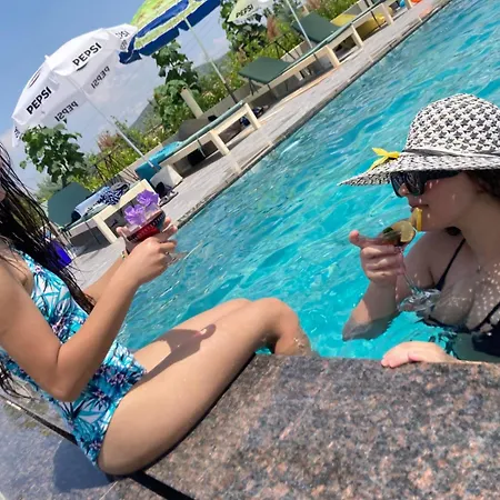 Отель Hanna & Solei