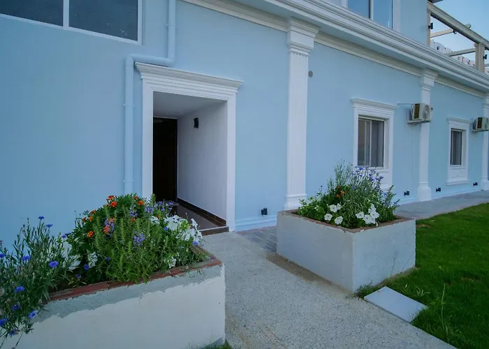 Hanna & Solei Μπεράτ