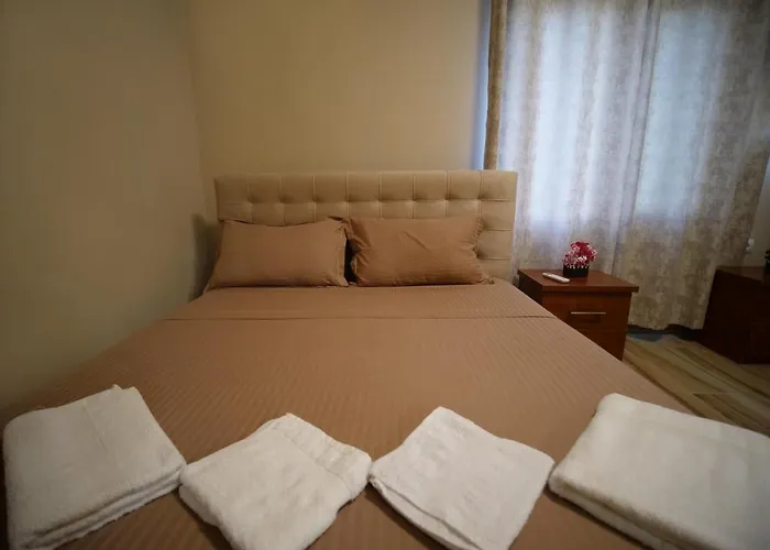 Hanna & Solei 3* Berat