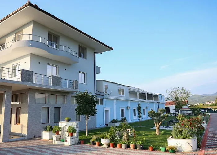 Hanna & Solei Ξενοδοχείο Μπεράτ